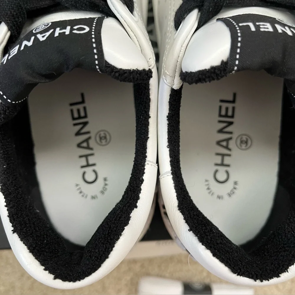 Chanel 20P Sneakers - White / Black - Size 38 (US 8) - Picture 15 of 16